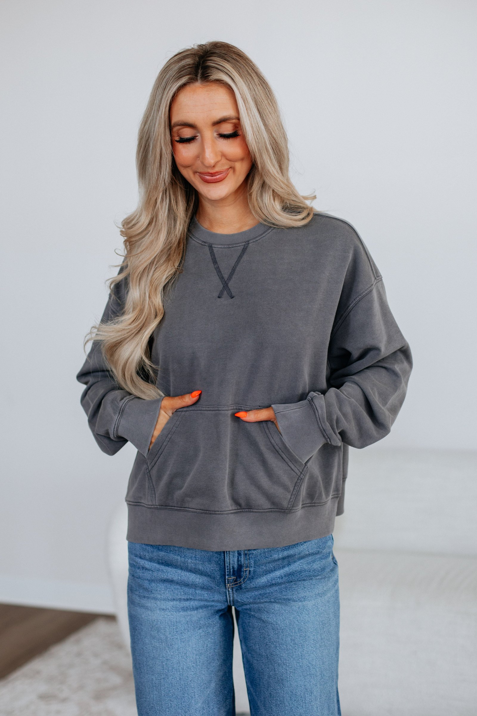 Bayleigh Washed Crewneck - Image 4