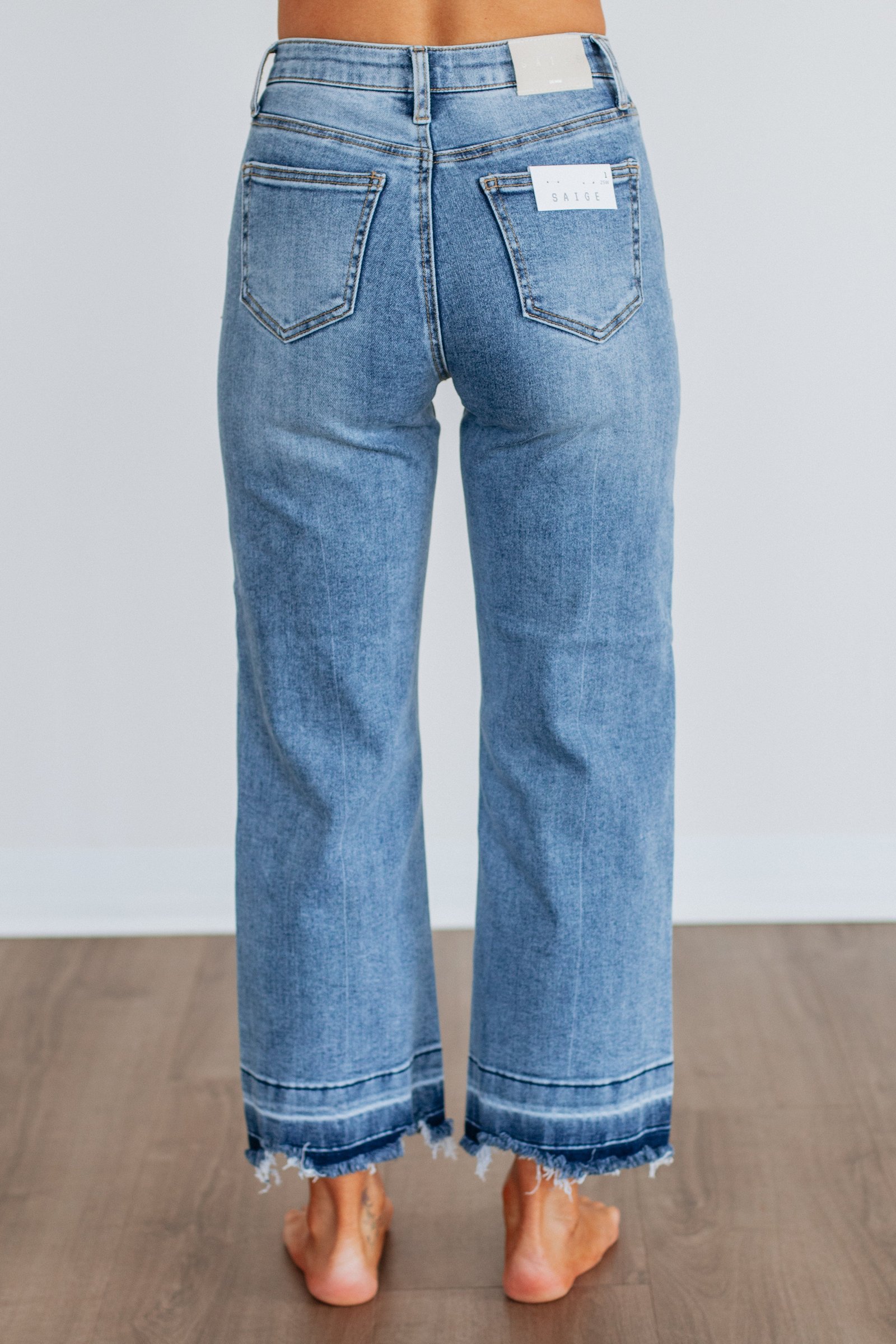 Alessa Saige Jeans - Image 4