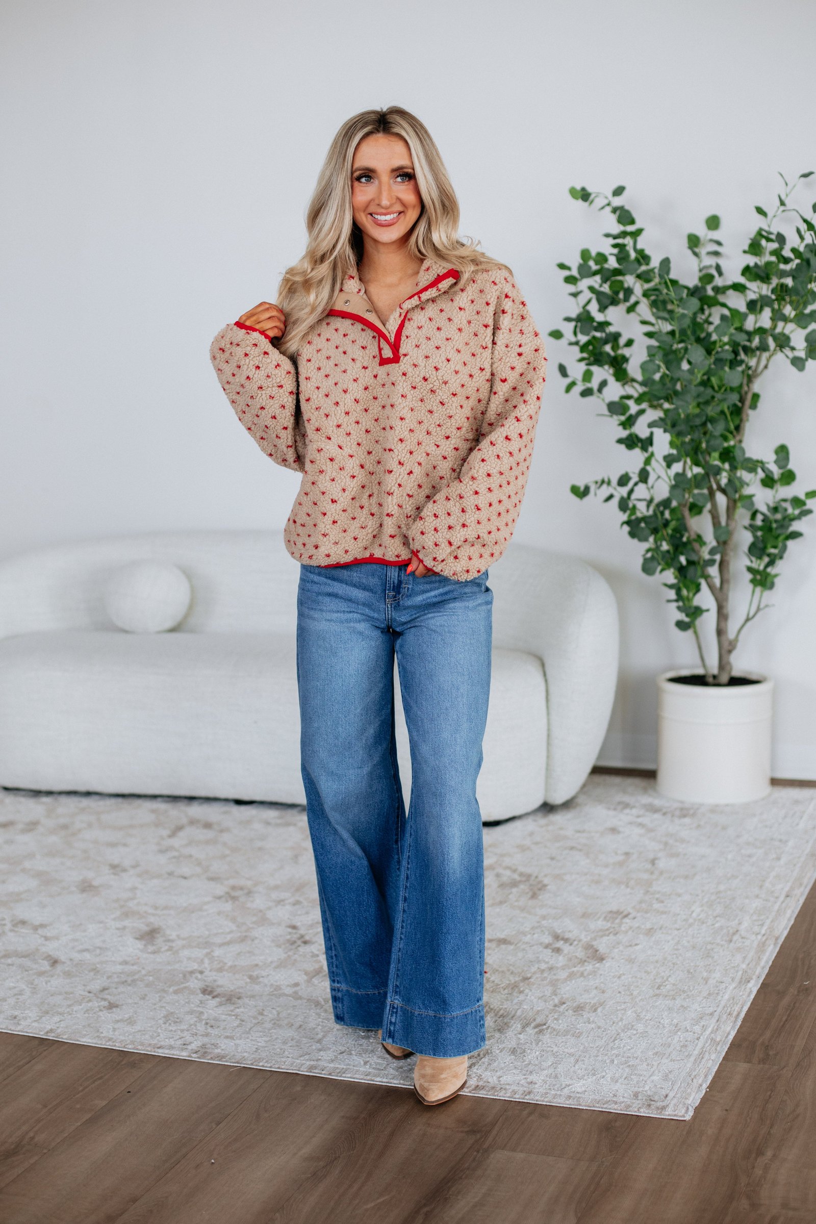 Taja Sherpa Pullover - Image 3