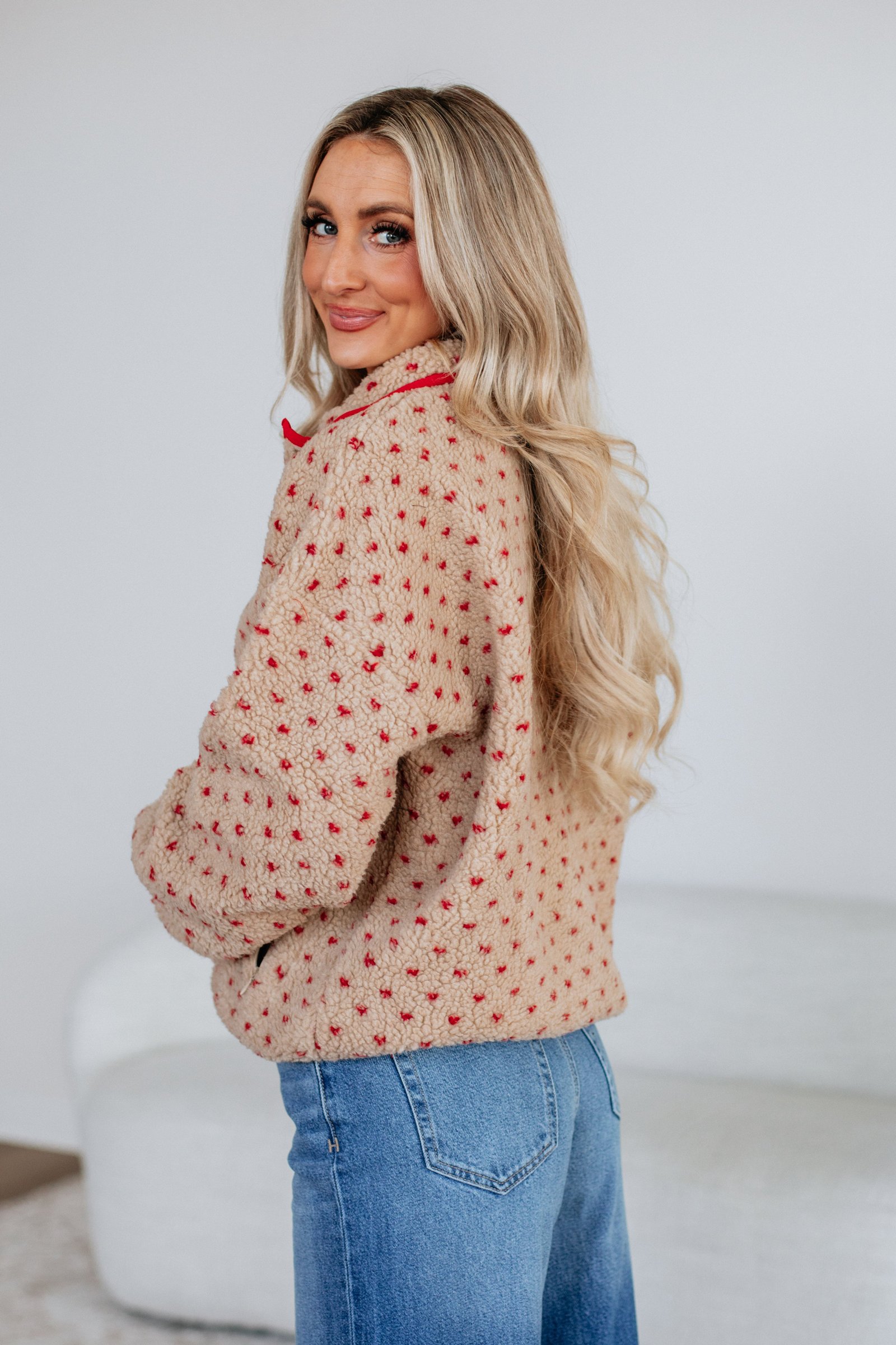 Taja Sherpa Pullover - Image 5