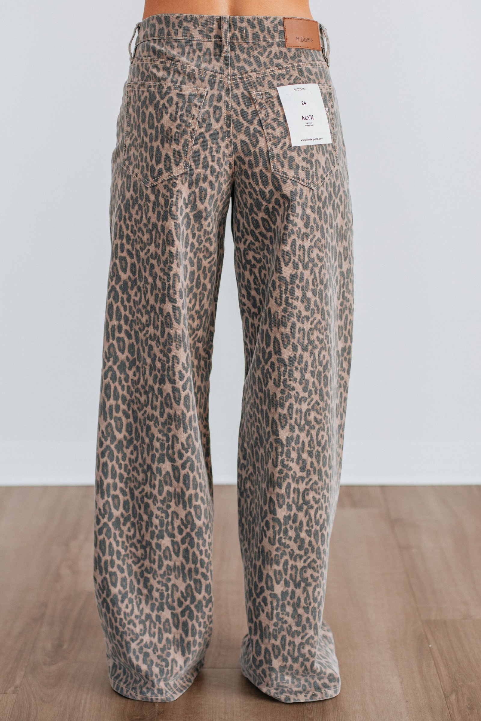 Alyx Hidden Jeans - Cheetah - Image 4