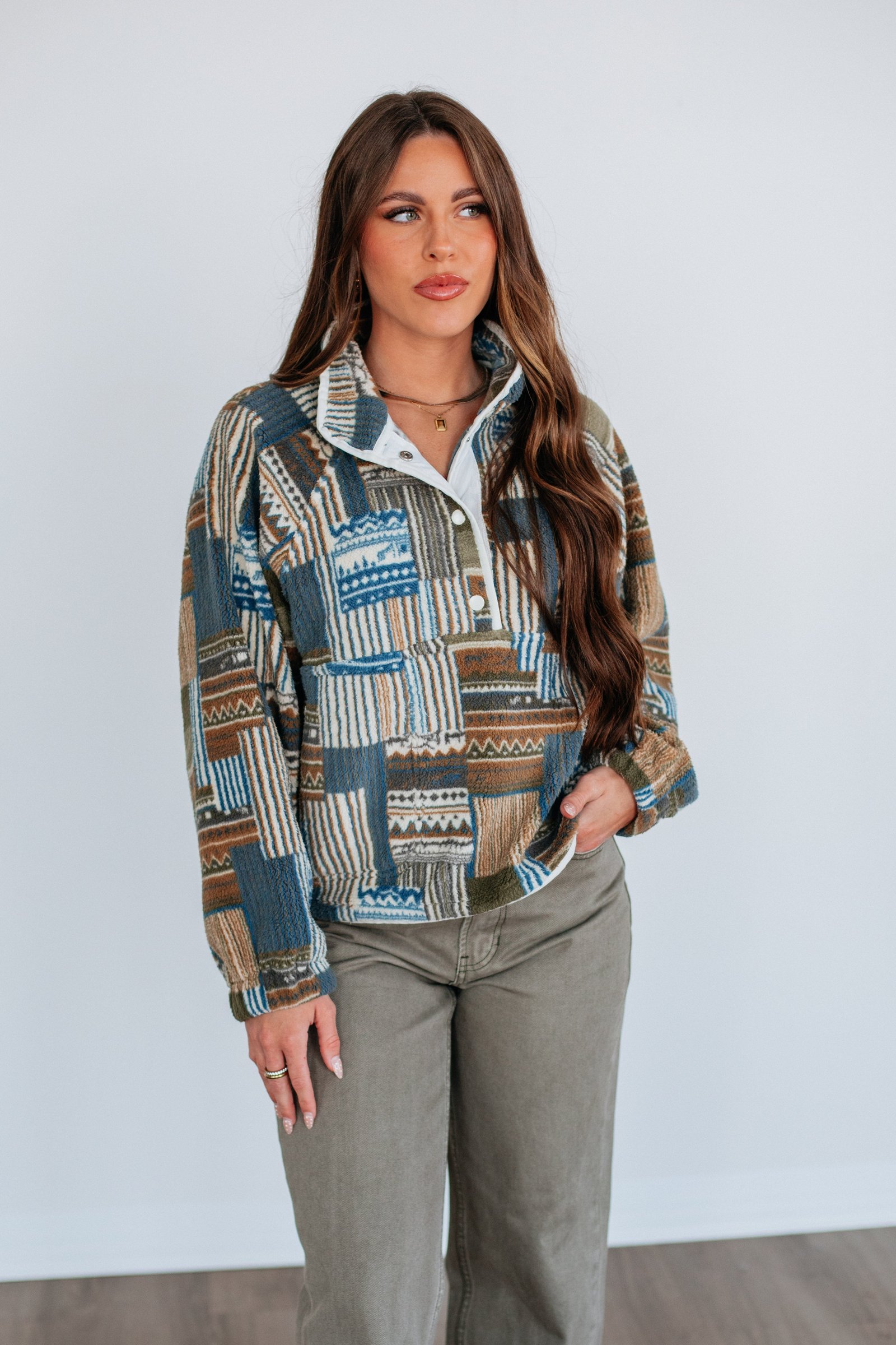 Raine Fleece Pullover - Image 4